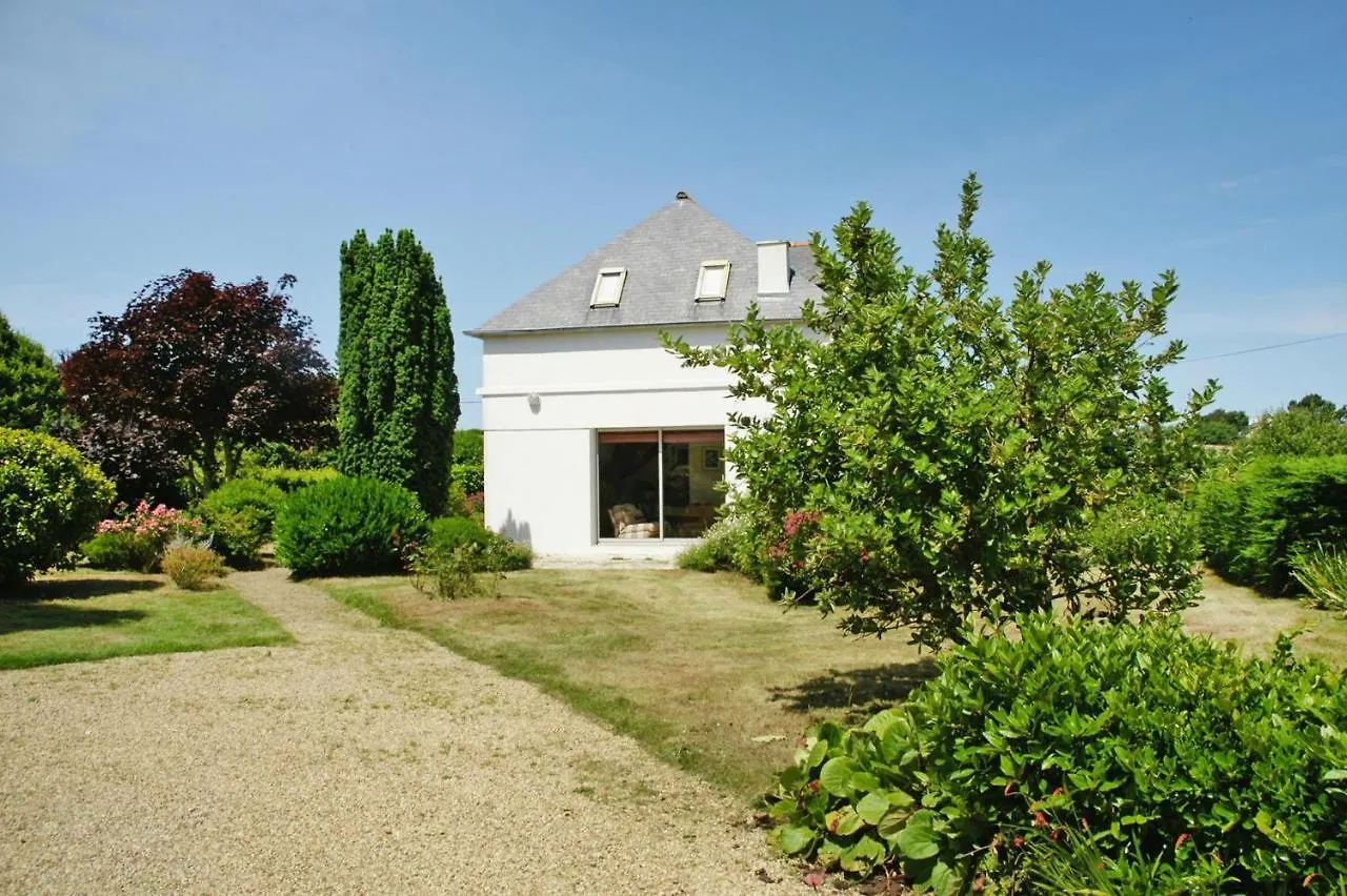 Holiday Home Near Village Centre And Beach Plougasnou