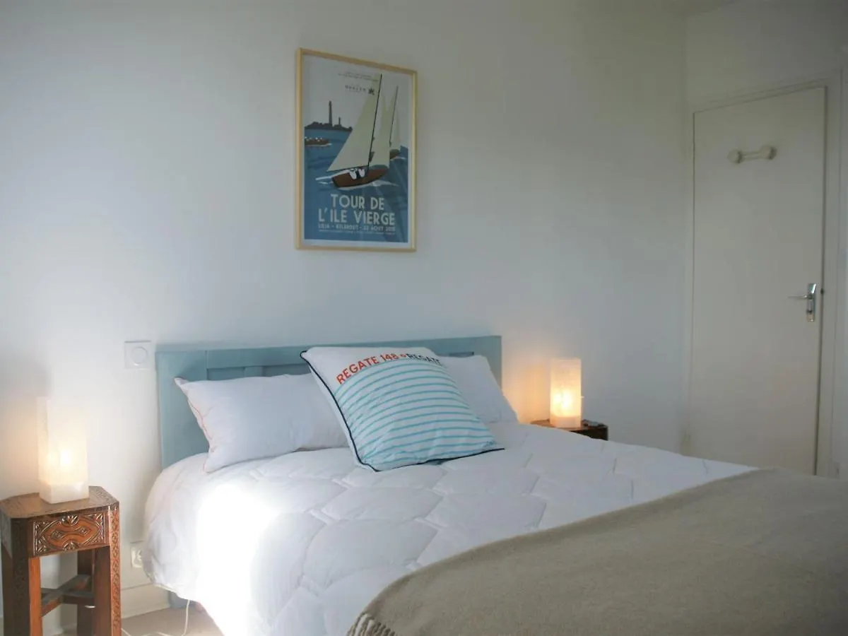 Holiday Home Near Village Centre And Beach Plougasnou